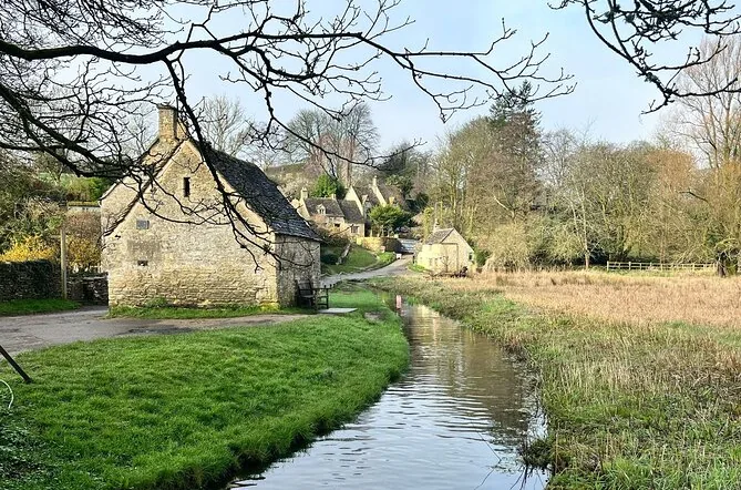 Cotswold Villages & Oxford Coach Tour